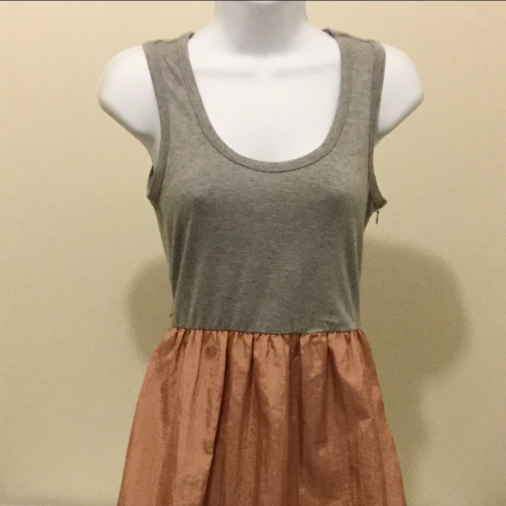 THEME Sleeveless Dress with Accent | S | Coral and Grey